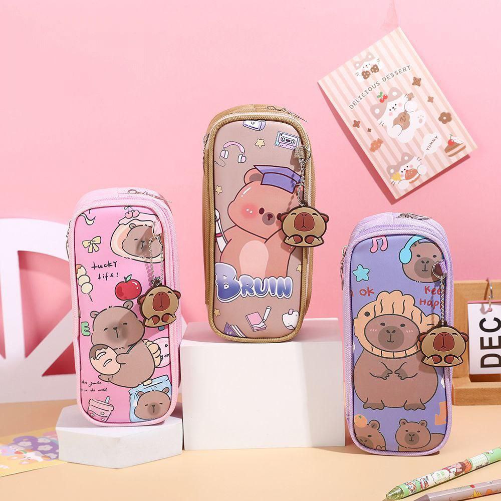 Cartuchera escolar de capibara